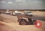 Immagine di Autostrada security Long Binh Vietnam, 1970, secondo 30 filmato di repertorio 65675023712