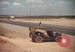 Immagine di Autostrada security Long Binh Vietnam, 1970, secondo 34 filmato di repertorio 65675023712