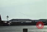 Image Ramp et aérogare de l'aéroport Nhut Tan Fils Saigon Vietnam, 1970, de la seconde 35 séquences d'archives historiques vidéo 65675023714