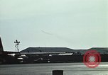 Image Ramp et aérogare de l'aéroport Nhut Tan Fils Saigon Vietnam, 1970, de la seconde 40 séquences d'archives historiques vidéo 65675023714