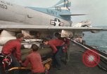 Image USS Coral Sea sud de la mer de Chine du Sud, 1967, de la seconde 31 séquences d'archives historiques vidéo 65675023715