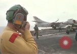 Image USS Coral Sea sud de la mer de Chine du Sud, 1967, de la seconde 42 séquences d'archives historiques vidéo 65675023715