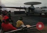 Image USS Coral Sea sud de la mer de Chine du Sud, 1967, de la seconde 53 séquences d'archives historiques vidéo 65675023715