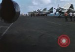 Standbild Aktivitäten an Bord der USS Constellation (CVA-64) während des Vietnam Krieges South China Sea, 1967, aus Sekunde 11 historischem Filmmaterial Videoclip 65675023717