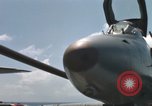 Standbild Aktivitäten an Bord der USS Constellation (CVA-64) während des Vietnam Krieges South China Sea, 1967, aus Sekunde 41 historischem Filmmaterial Videoclip 65675023717