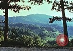 Image huttes en Harlan Harlan Kentucky USA, 1942, de la seconde 16 séquences d'archives historiques vidéo 65675023722