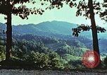 Image huttes en Harlan Harlan Kentucky USA, 1942, de la seconde 19 séquences d'archives historiques vidéo 65675023722
