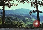 Image huttes en Harlan Harlan Kentucky USA, 1942, de la seconde 20 séquences d'archives historiques vidéo 65675023722