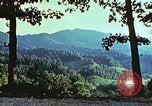 Image huttes en Harlan Harlan Kentucky USA, 1942, de la seconde 26 séquences d'archives historiques vidéo 65675023722