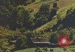Image huttes en Harlan Harlan Kentucky USA, 1942, de la seconde 44 séquences d'archives historiques vidéo 65675023722