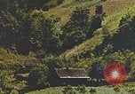 Image huttes en Harlan Harlan Kentucky USA, 1942, de la seconde 45 séquences d'archives historiques vidéo 65675023722