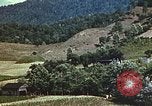 Image huttes en Harlan Harlan Kentucky USA, 1942, de la seconde 58 séquences d'archives historiques vidéo 65675023722
