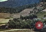 Image huttes en Harlan Harlan Kentucky USA, 1942, de la seconde 62 séquences d'archives historiques vidéo 65675023722