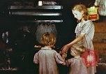 Standbild Koch Stove in Harlan Harlan Kentucky USA, 1942, aus Sekunde 28 historischem Filmmaterial Videoclip 65675023723
