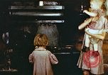 Standbild Koch Stove in Harlan Harlan Kentucky USA, 1942, aus Sekunde 34 historischem Filmmaterial Videoclip 65675023723
