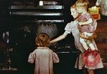 Standbild Koch Stove in Harlan Harlan Kentucky USA, 1942, aus Sekunde 37 historischem Filmmaterial Videoclip 65675023723