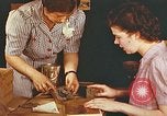 Standbild erwachsenen Handwerk Klasse Harlan Kentucky USA, 1942, aus Sekunde 23 historischem Filmmaterial Videoclip 65675023731