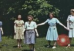 Immagine di Donne che danzano Harlan Kentucky USA, 1942, secondo 4 filmato di repertorio 65675023733