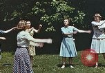 Immagine di Donne che danzano Harlan Kentucky USA, 1942, secondo 7 filmato di repertorio 65675023733