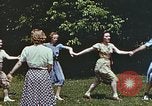 Immagine di Donne che danzano Harlan Kentucky USA, 1942, secondo 16 filmato di repertorio 65675023733