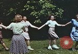 Immagine di Donne che danzano Harlan Kentucky USA, 1942, secondo 18 filmato di repertorio 65675023733