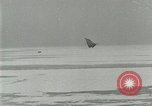 Image ice bateaux Lake George New York USA, 1916, de la seconde 14 séquences d'archives historiques vidéo 65675023766