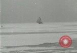 Image ice bateaux Lake George New York USA, 1916, de la seconde 17 séquences d'archives historiques vidéo 65675023766