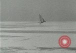 Image ice bateaux Lake George New York USA, 1916, de la seconde 36 séquences d'archives historiques vidéo 65675023766
