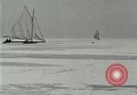 Image ice bateaux Lake George New York USA, 1916, de la seconde 42 séquences d'archives historiques vidéo 65675023766