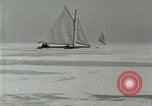 Image ice bateaux Lake George New York USA, 1916, de la seconde 44 séquences d'archives historiques vidéo 65675023766