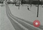 Immagine di Slittino Lake George New York USA, 1916, secondo 6 filmato di repertorio 65675023767