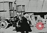 Immagine di Vintage scene dei fratelli Ringling Barnum & Bailey Circus United States USA, 1926, secondo 32 filmato di repertorio 65675023771