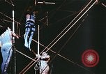Immagine di Trapezio Gaonas artisti nel circus Nashville Tennessee USA, 1977, secondo 45 filmato di repertorio 65675023775
