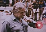 Immagine di Gli studenti che studiano per diventare un professionista clown Venice Florida United States USA, 1977, secondo 37 filmato di repertorio 65675023776