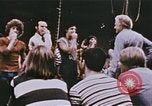 Immagine di Gli studenti che studiano per diventare un professionista clown Venice Florida United States USA, 1977, secondo 53 filmato di repertorio 65675023776
