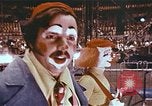 Standbild Circus Clowns bei Clown College Venice Florida United States USA, 1977, aus Sekunde 35 historischem Filmmaterial Videoclip 65675023777