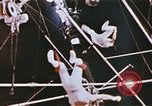 Standbild Ringling Brothers Barnum & Bailey Circus anzeigen Nashville Tennessee USA, 1977, aus Sekunde 17 historischem Filmmaterial Videoclip 65675023779