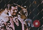 Standbild Ringling Brothers Barnum & Bailey Circus anzeigen Nashville Tennessee USA, 1977, aus Sekunde 32 historischem Filmmaterial Videoclip 65675023779