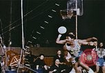Standbild Ringling Brothers Barnum & Bailey Circus anzeigen Nashville Tennessee USA, 1977, aus Sekunde 46 historischem Filmmaterial Videoclip 65675023779