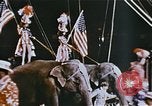 Standbild Ringling Brothers Barnum & Bailey Circus anzeigen Nashville Tennessee USA, 1977, aus Sekunde 53 historischem Filmmaterial Videoclip 65675023779