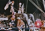 Standbild Ringling Brothers Barnum & Bailey Circus anzeigen Nashville Tennessee USA, 1977, aus Sekunde 54 historischem Filmmaterial Videoclip 65675023779