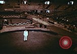 Standbild Ende des Ringling Brothers Barnum & Bailey Circus einrücken Nashville Tennessee USA, 1977, aus Sekunde 9 historischem Filmmaterial Videoclip 65675023780