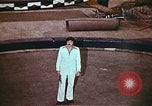 Standbild Ende des Ringling Brothers Barnum & Bailey Circus einrücken Nashville Tennessee USA, 1977, aus Sekunde 23 historischem Filmmaterial Videoclip 65675023780