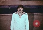 Standbild Ende des Ringling Brothers Barnum & Bailey Circus einrücken Nashville Tennessee USA, 1977, aus Sekunde 38 historischem Filmmaterial Videoclip 65675023780