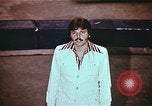 Standbild Ende des Ringling Brothers Barnum & Bailey Circus einrücken Nashville Tennessee USA, 1977, aus Sekunde 47 historischem Filmmaterial Videoclip 65675023780
