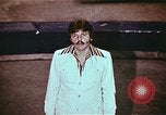 Standbild Ende des Ringling Brothers Barnum & Bailey Circus einrücken Nashville Tennessee USA, 1977, aus Sekunde 58 historischem Filmmaterial Videoclip 65675023780