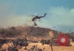Standbild Fire Support Base Normandie Vietnam, 1969, aus Sekunde 36 historischem Filmmaterial Videoclip 65675023781