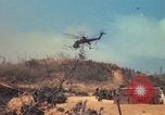 Standbild Fire Support Base Normandie Vietnam, 1969, aus Sekunde 38 historischem Filmmaterial Videoclip 65675023781