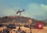 Standbild Fire Support Base Normandie Vietnam, 1969, aus Sekunde 46 historischem Filmmaterial Videoclip 65675023781