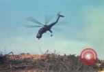 Standbild Fire Support Base Normandie Vietnam, 1969, aus Sekunde 55 historischem Filmmaterial Videoclip 65675023781